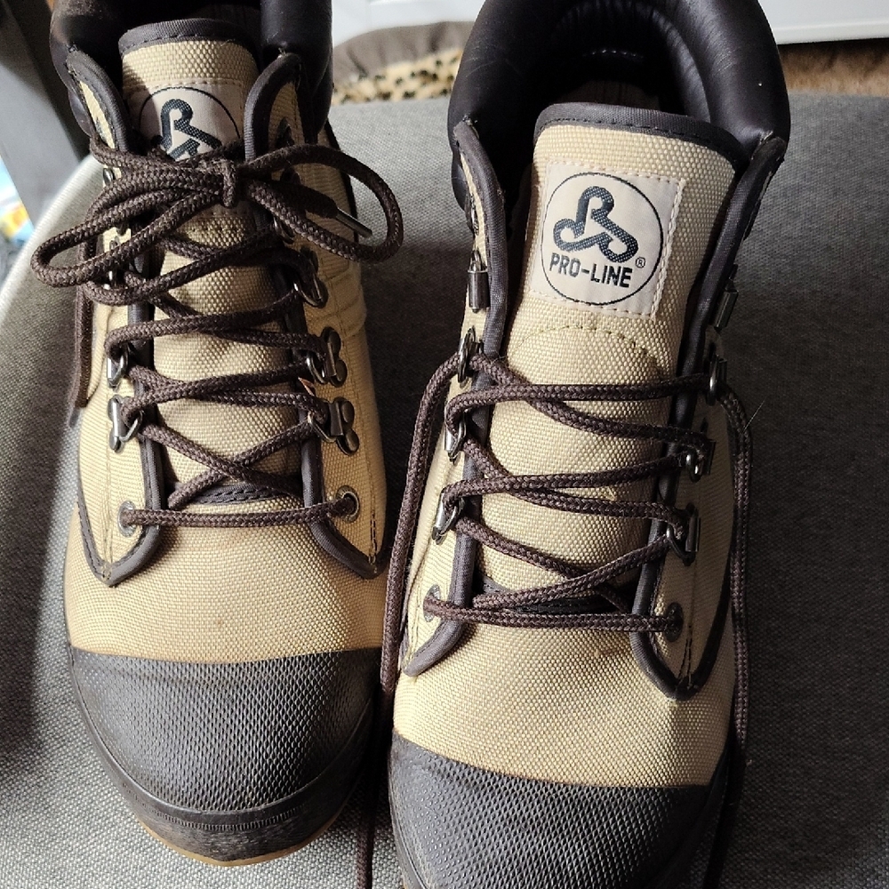 Tan and Black Wading Boots with Durable Design